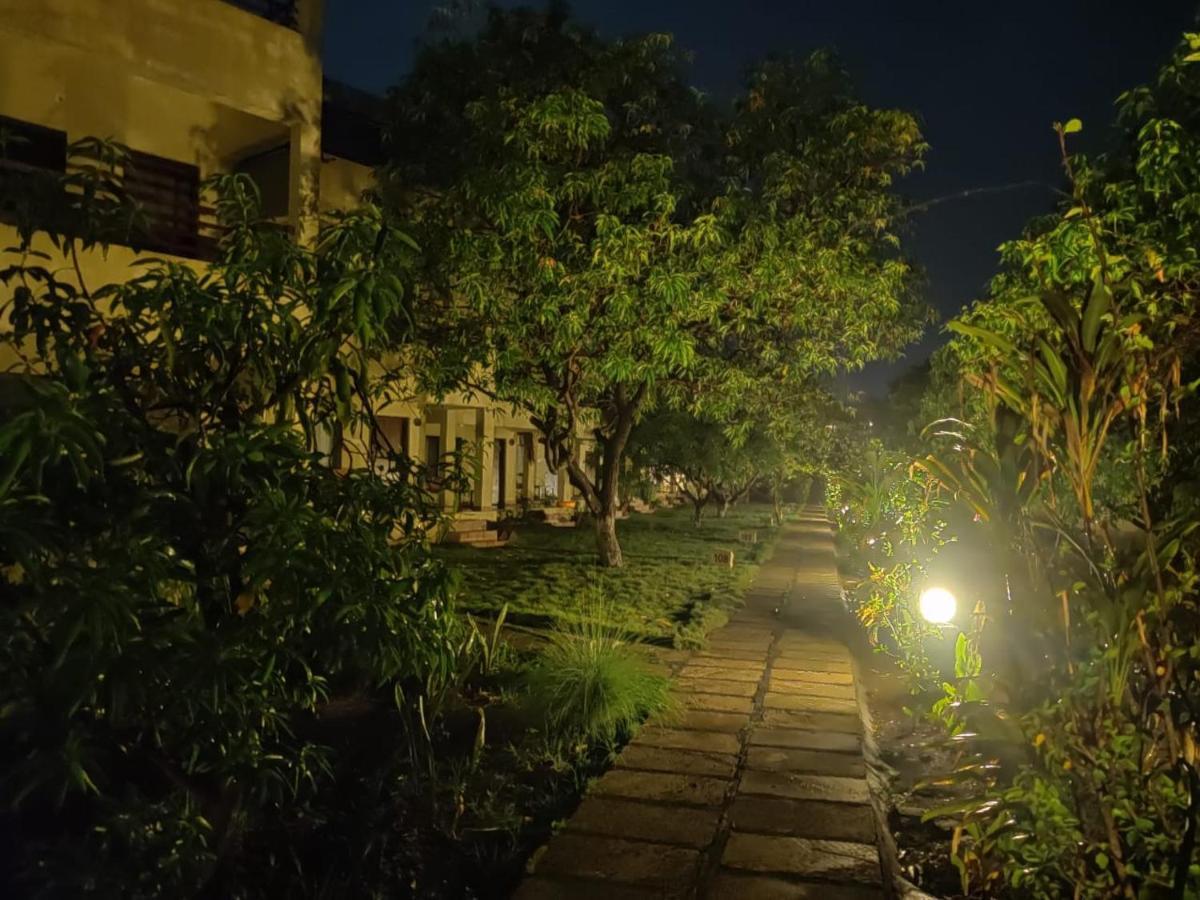 Gir Birding Lodge Sasan Gir Eksteriør billede